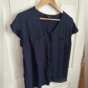 Elegant Navy Button-Up Blouse Fortune & Ivy Large